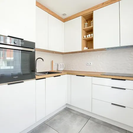 Zielone Tarasy, Sun & Snow קולובז'ג